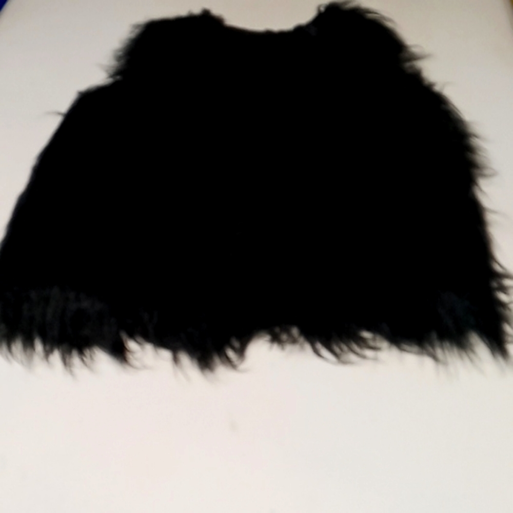 Polyester black fur vest